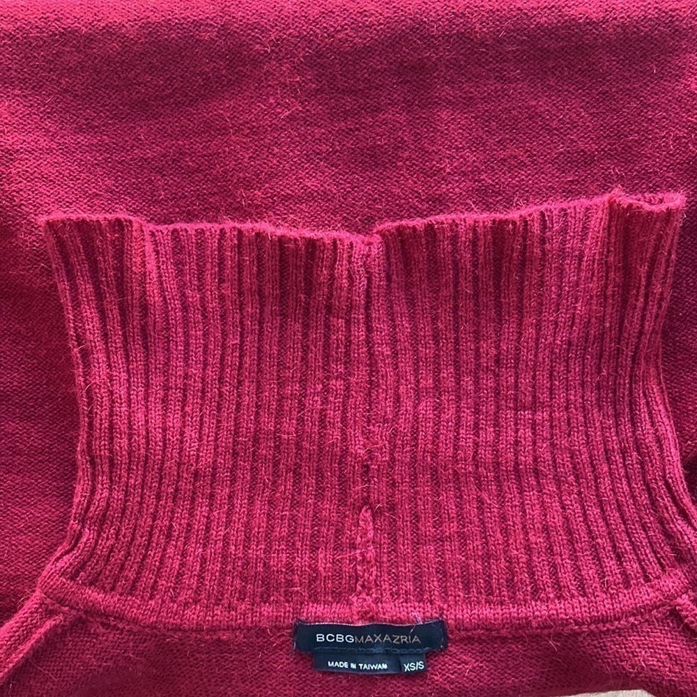 Y2K BCBG Max Azria knit oversized pullover sweater Western Poncho women’s S/XS - Picture 11 of 11